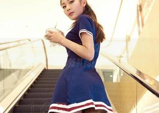 AISS爱丝(黄金版) – 滑板少女索菲的套图，原图里的叛逆与温柔闪烁其间！
