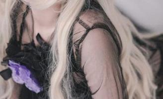 Bambi(밤비)女孩的最新图库，谁说生活不能有点小惊喜？