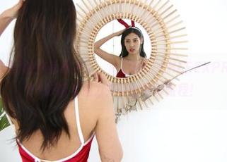 G.su(全智秀)的作品集来了，最新的LEEHEEEXPRESS-LEHF–诙谐与魅力并存的奇妙旅程！