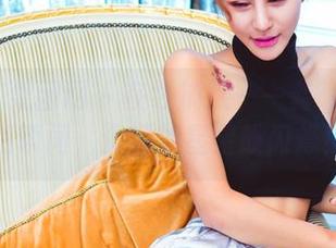 GIRLT果团网 – 在线捕捉——龚玥菲的透明瞬间，资源如星星般闪烁！