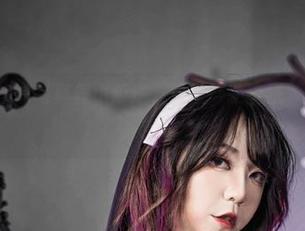 Leah梓未的写真界小叛逆，堕落修女壁纸，不看真的会后悔！