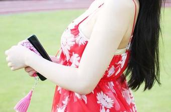 MyGirl美媛馆 – 王馨瑶yanni美足合集：这个夏天，足够清凉的选择