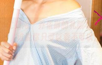 UGirls尤果网 – 乔依琳的礼服写真集更新来了，谁说你只可以看不可以想？