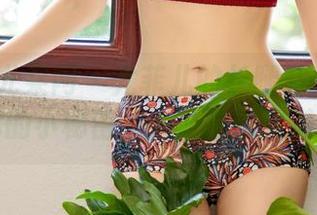 UGirls尤果网 – 尤菲儿的长腿私拍资源：你的小秘密，人人都想知道？
