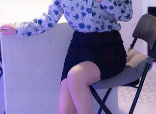 Xiuren秀人网 – 那些随意流淌的瞬间：夏诗雯Sally日常更新，图片见证我生活的啰嗦！