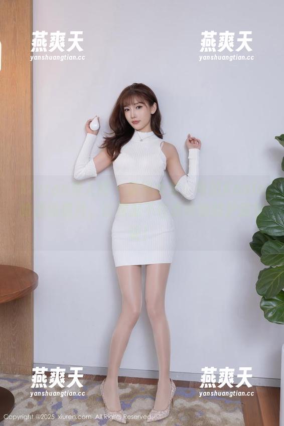 Xiuren秀人网-考拉Koala Xiuren秀人网 - 美图大赏:考拉Koala的清纯照片,让你忍不住想问她的护肤秘诀!