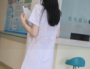 Xiuren秀人网 – 无圣光的黑白奇观，谢小葱的图片让我忍不住想上天台吹风