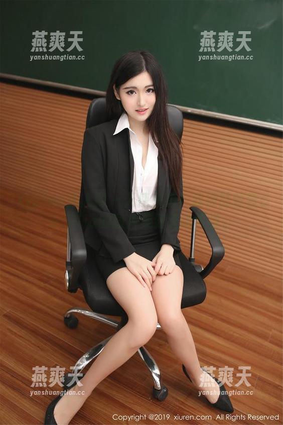 Xiuren秀人网 - 天使来袭！我被陆萱萱cecillia的图片美到无话可说。