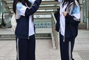 Xiuren秀人网 – 图库里的女仆资源，龙女sunny的魅力就像她的创作一样精彩！