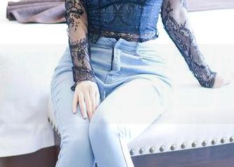 YouMi尤蜜荟 – 给你一份Emily尹菲的纯白：艺术还需下载，别让美丽溜走哦！