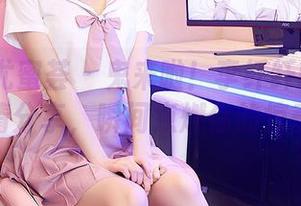 YouMi尤蜜荟 – 鬼来啦！李纤纤的万圣节高清分享，瞬间点燃你的惊奇！