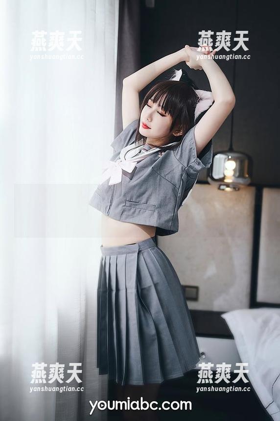 YouMi尤蜜荟 - 女王气息满满，黄乐然的写真图集让人赞叹！