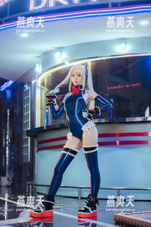 izumi泉桃子兔女郎图包，观看的同时，嘿嘿嘿