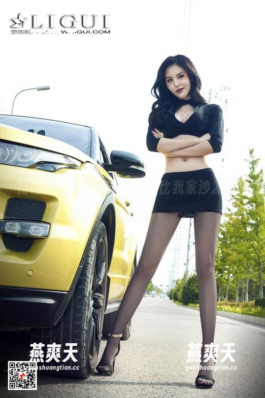 丽柜 - 蕊蕊图包：这泳装比我家沙发还舒服！