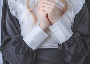 乖乖衣宝带你看紫雨心：少女前线图集，甜蜜老司机精选！