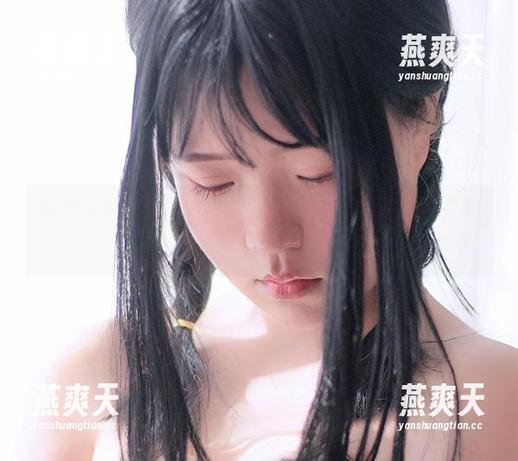 今汐 今汐又更新了!制服黑丝美图,绝对让人眼前一亮!