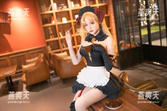 一起拥抱仙九Airi的柴郡女仆：绝美高清壁纸打包送上！