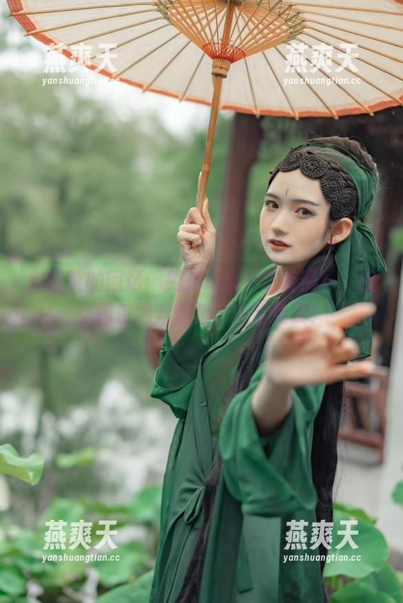 兔子Zzz不吃胡萝卜 向日葵的回忆:兔子Zzz不吃胡萝卜,但这图包绝对管饱,完全免费!