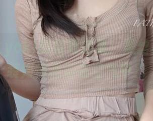 发条少女yoki的精致选集：黑丝吊带女仆装如何悬浮在空气中？