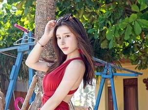 嗲囡囡 – 女孩们纷纷点赞！Emily尹菲私拍原图，轻松道出摄影师的秘密！