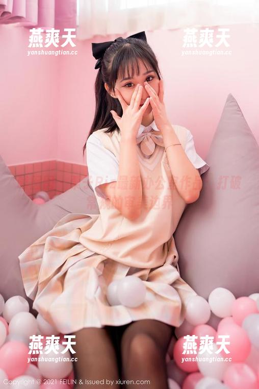 嗲囡囡 - 栗子Riz最新办公室作品：打破常规的审美边界