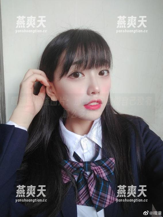 嘎潼的棉袜图片：那一瞬间我恨自己没有那么多袜子