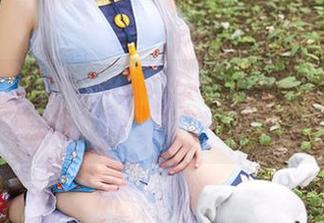 头条女神 – 图包揭秘：艾静香，空姐与晴空万里的秘密知音