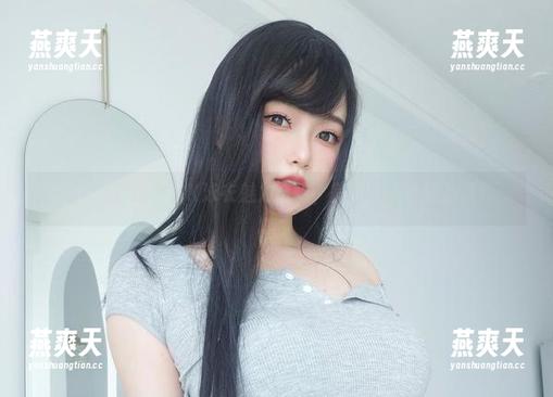 这波免费！女主K泳衣魅力合集，简直让人心跳加速！