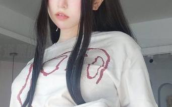 穿上修道服的女神，女主K的私藏套图合集！