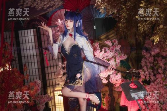 弥音音ww的白裙写真合集：简单却又让人心动的姿态，你觉得呢？