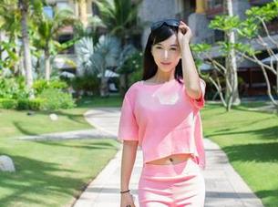 推女郎 – 随便一拍都是故事，吻熙的JK写真给你无限遐想！