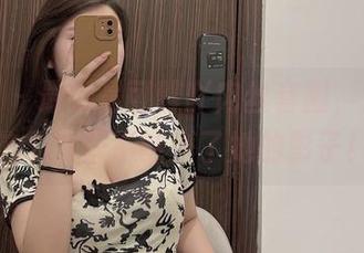 微密圈 – 最新是可馨吖肉丝套图，天哪，这个夏天不能少了她的影子！