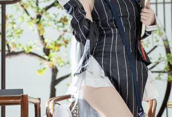 看！矢量鱼时兔女郎的写真，真是让人目不转睛的奇妙组合！