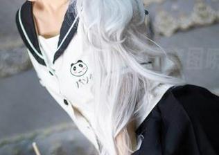 当神沢永莉化身魅魔利兹，套图瞬间让你心动！