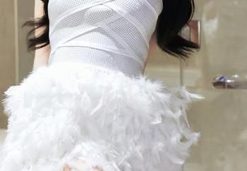 秀人网 – 奶油妹妹的高清写真，真想知道高跟鞋的秘密