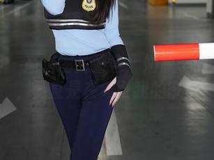 秀人网 – 高清图片警告：奶瓶子的连衣裙，简直是在勾引我的审美