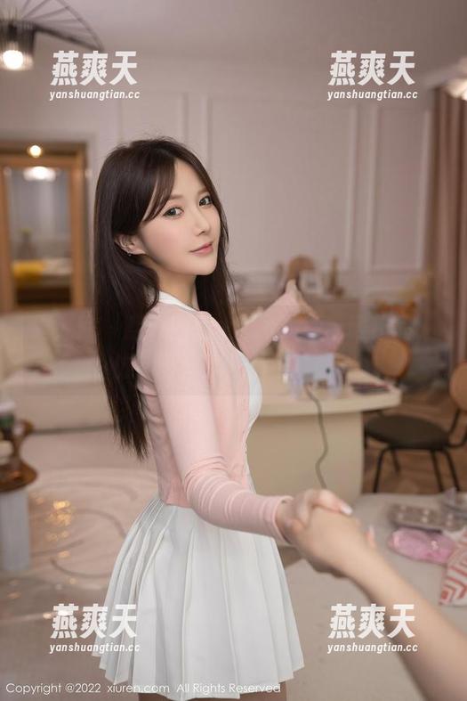 秀人网 - 翻开晗大大Via最新校服作品，仿佛回到那些青涩的时光
