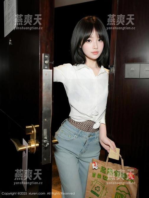 秀人网-糯美子MINIbabe 秀人网 - 真的假的?图片里的糯美子MINIbabe办公室,随随便便一个角落都拍得好美,真是佩服。