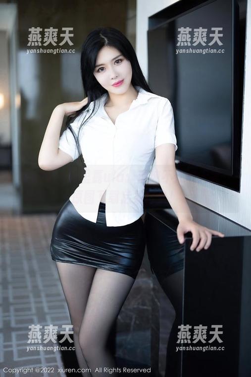秀人网 - 绮里嘉ula：清纯不代表无害，原图下载后果自负！