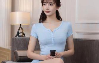 秀人网 – 一起入侵萌白酱的内衣仓库：写真与壁纸的双重诱惑