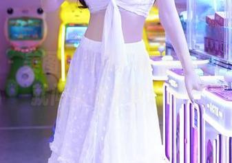 秀人网 – 美图大揭秘：谭睿琪睡衣写真，就问你敢不敢点赞！