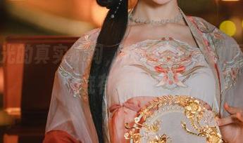 无圣光的真实瞬间，紫氯氯护士的原图到底有多撩？