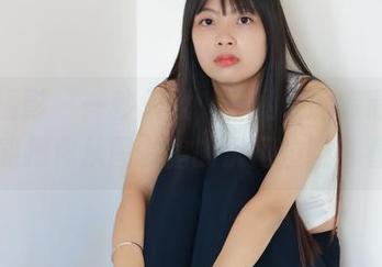 绮梦摄影 – 一秒入戏，子涵校服高清写真：能把你从图书馆的沉闷拉回青春！