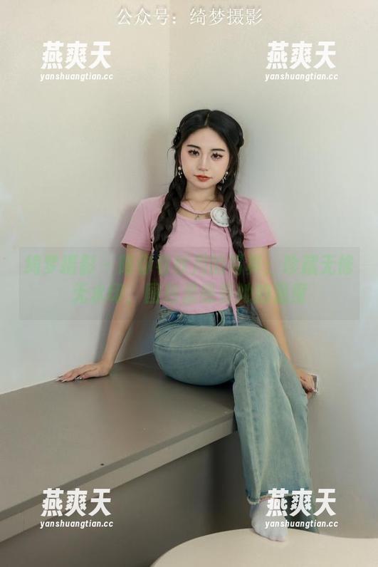 绮梦摄影-秋月 绮梦摄影 - 陪你看秋月的写真:珍藏无修无水印,图包里感受她的温度