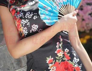 美媛馆 – 心脏小鹿乱撞！小海臀rena的美脚图片，让你看得停不下来