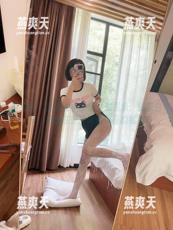 胜利的小生活 微密圈 - 胜利的小生活私拍图集:蝴蝶白丝,仿佛在轻声诉说华丽的秘密