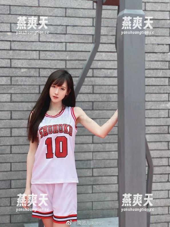 最新图库：看看腐团儿Ikaros如何在少女前线绽放自己的光彩！