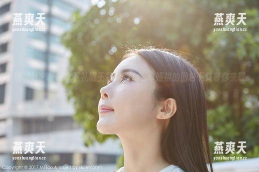 蜜桃社 - 轻松拿下礼服王冠，Cris_卓娅祺的图包下载等你来取！