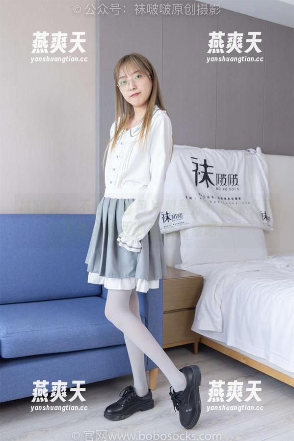 袜啵啵 - 不止是面包片和果冻！快来免费下载小甜豆的最新花絮吧！