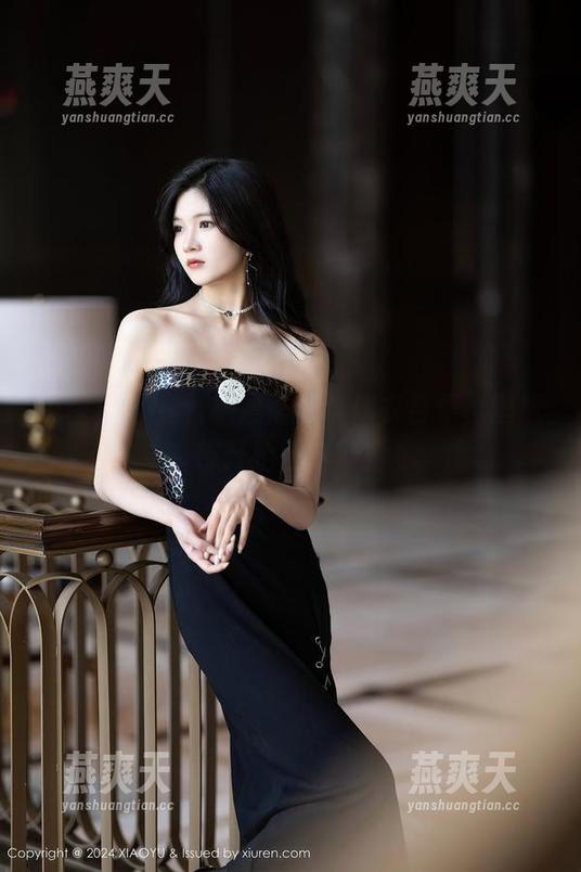 语画界-杨晨晨 语画界 - 看着杨晨晨的连体衣合集,壁纸都开始羞涩了!
